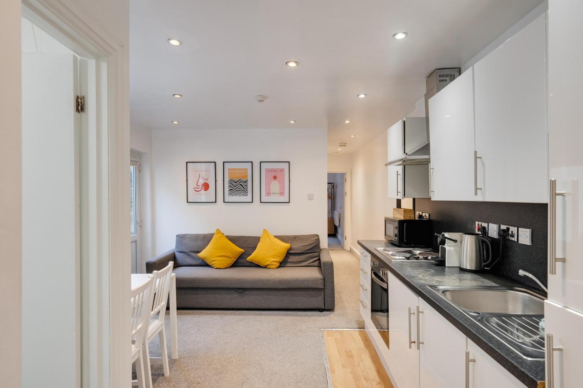2 Bedroom Aprtmnt For Upto 6 Nr Centre, Uni &Parks Cardiff Exteriör bild